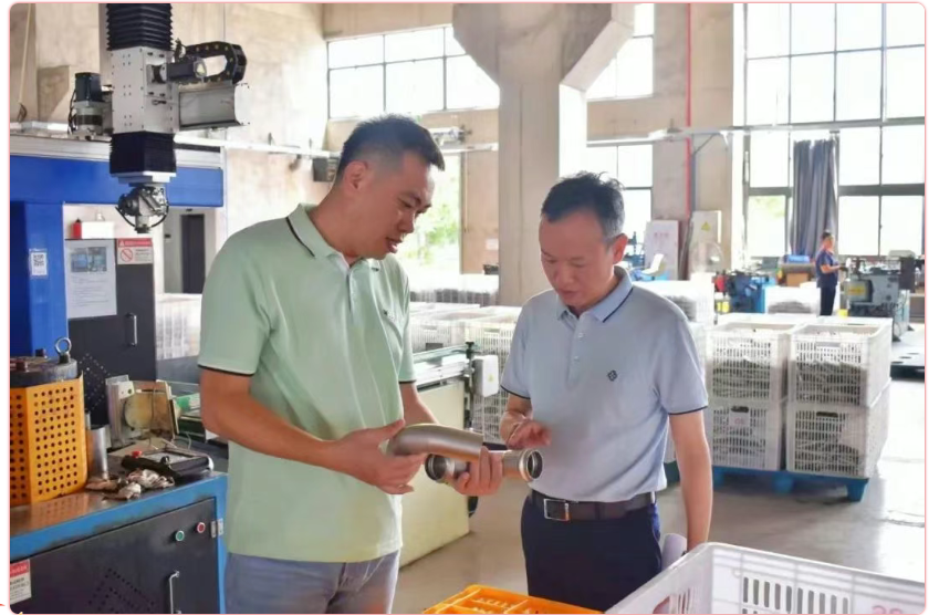 久久久久亚洲av无码专区蜜芽